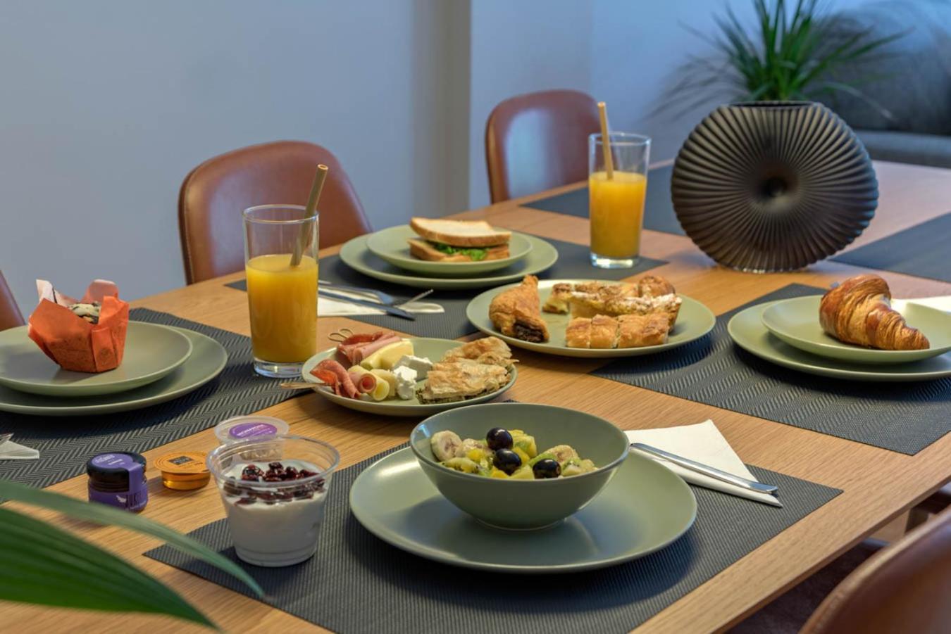 Empyrean Apartment Атина Екстериор снимка