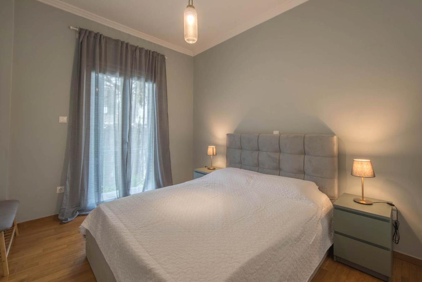 Empyrean Apartment Атина Екстериор снимка